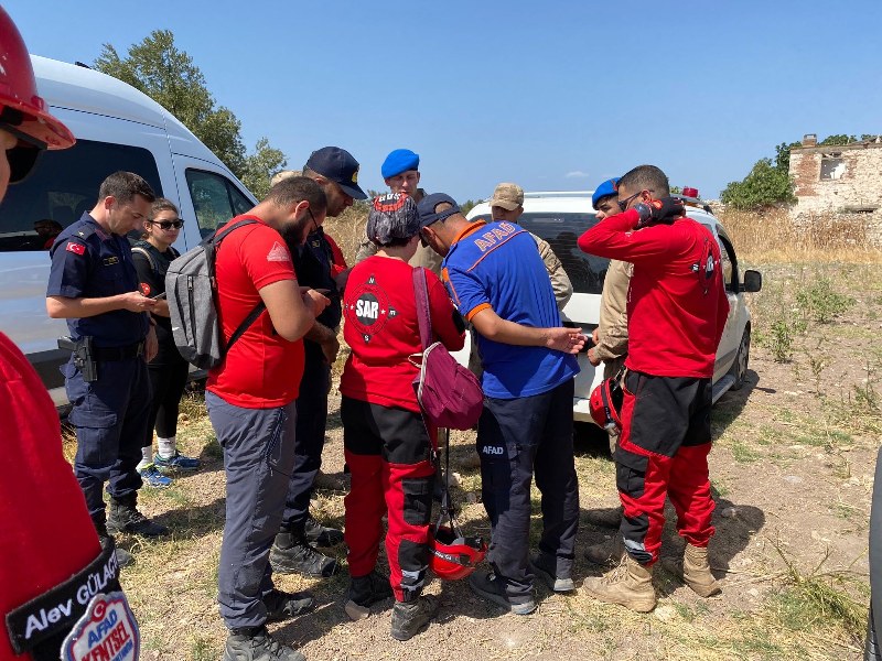 Küçükköy'de Arama Kurtarma Çalışmaları Devam Ediyor